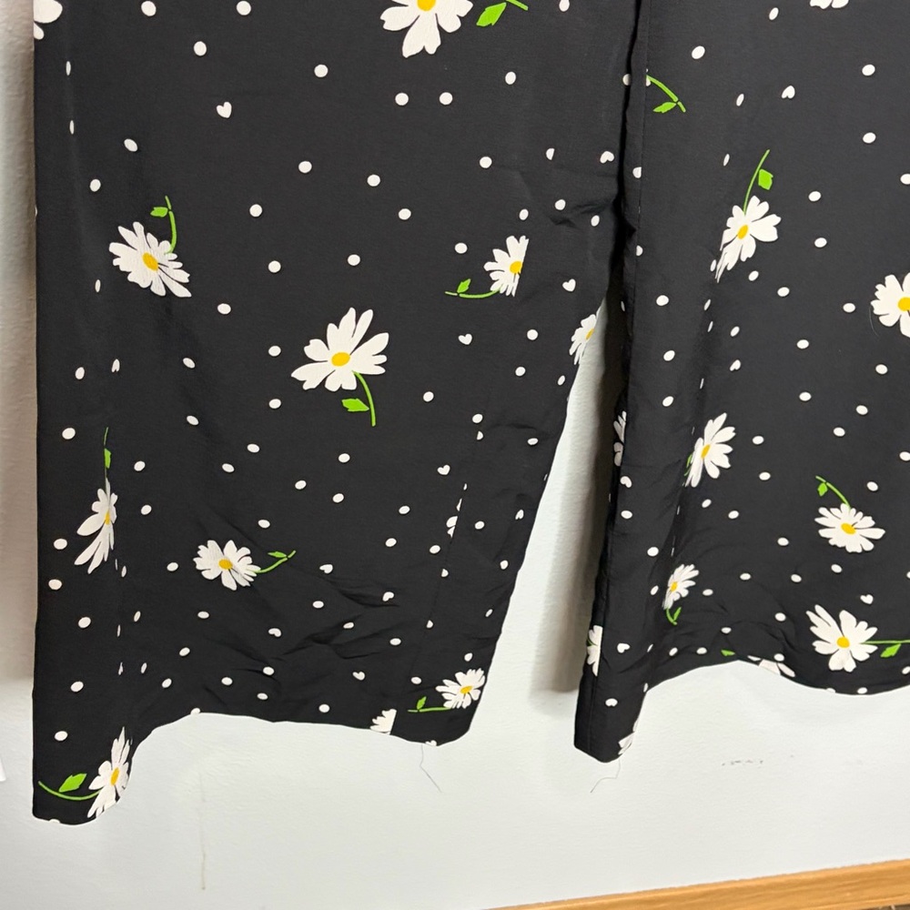 Karl Lagerfeld Romper Scoop Neck 6 Black White Off Shoulder Strap Wide Leg Crop - Picture 5 of 8